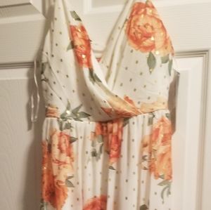 Spaghetti strap long flowery dress